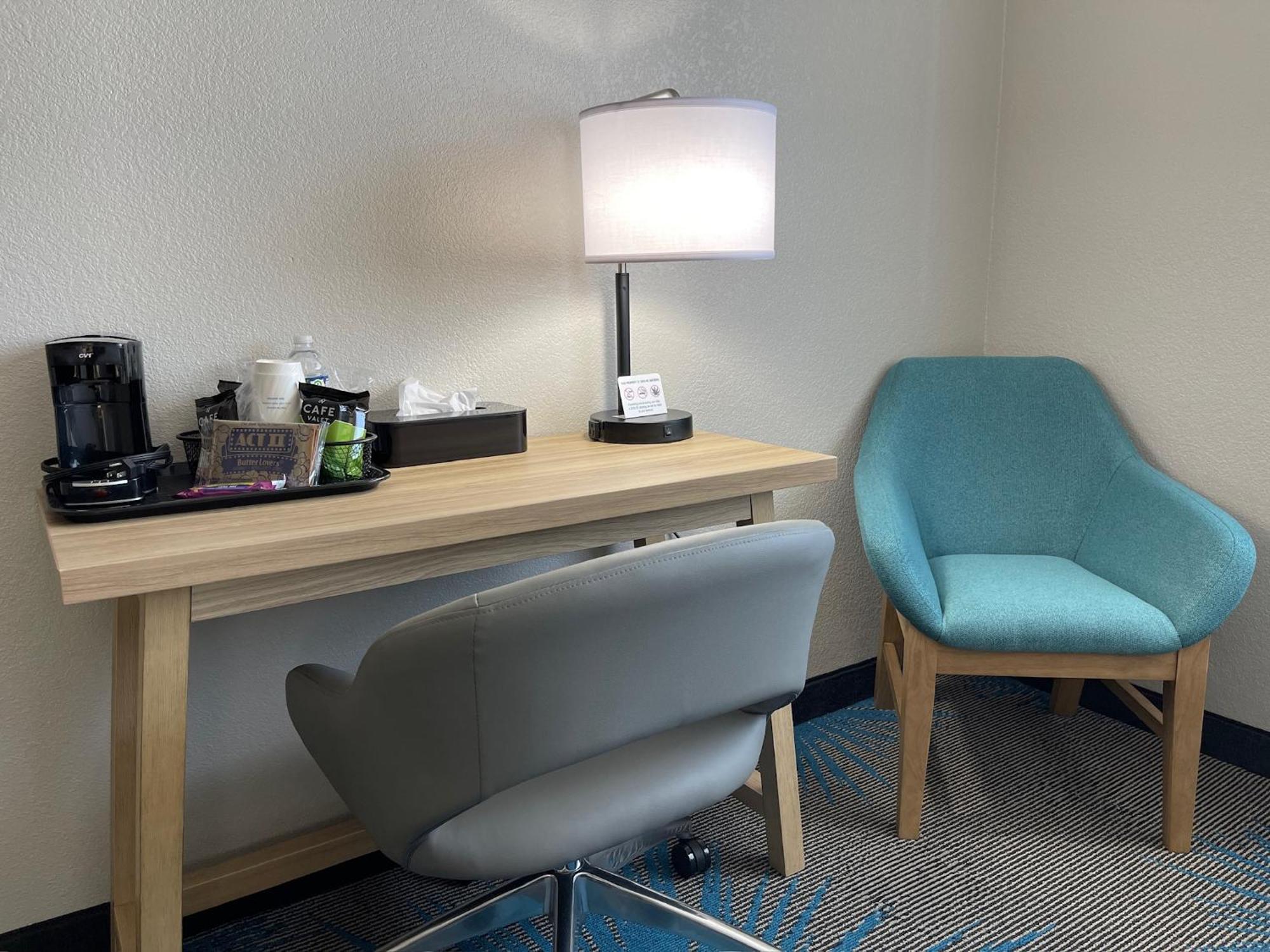 Days By Wyndham Imlay Hotel 2*